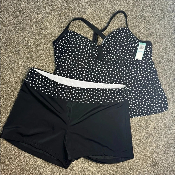 Southpoint Tankini/Shorts Swimsuit Set - Picture 1 of 14
